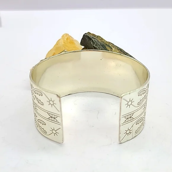 Brighton "SOUTHWEST DREAMS" Retired Wide Cuff with Etched Tribal Motifs! Rare! - Picture 11 of 14
